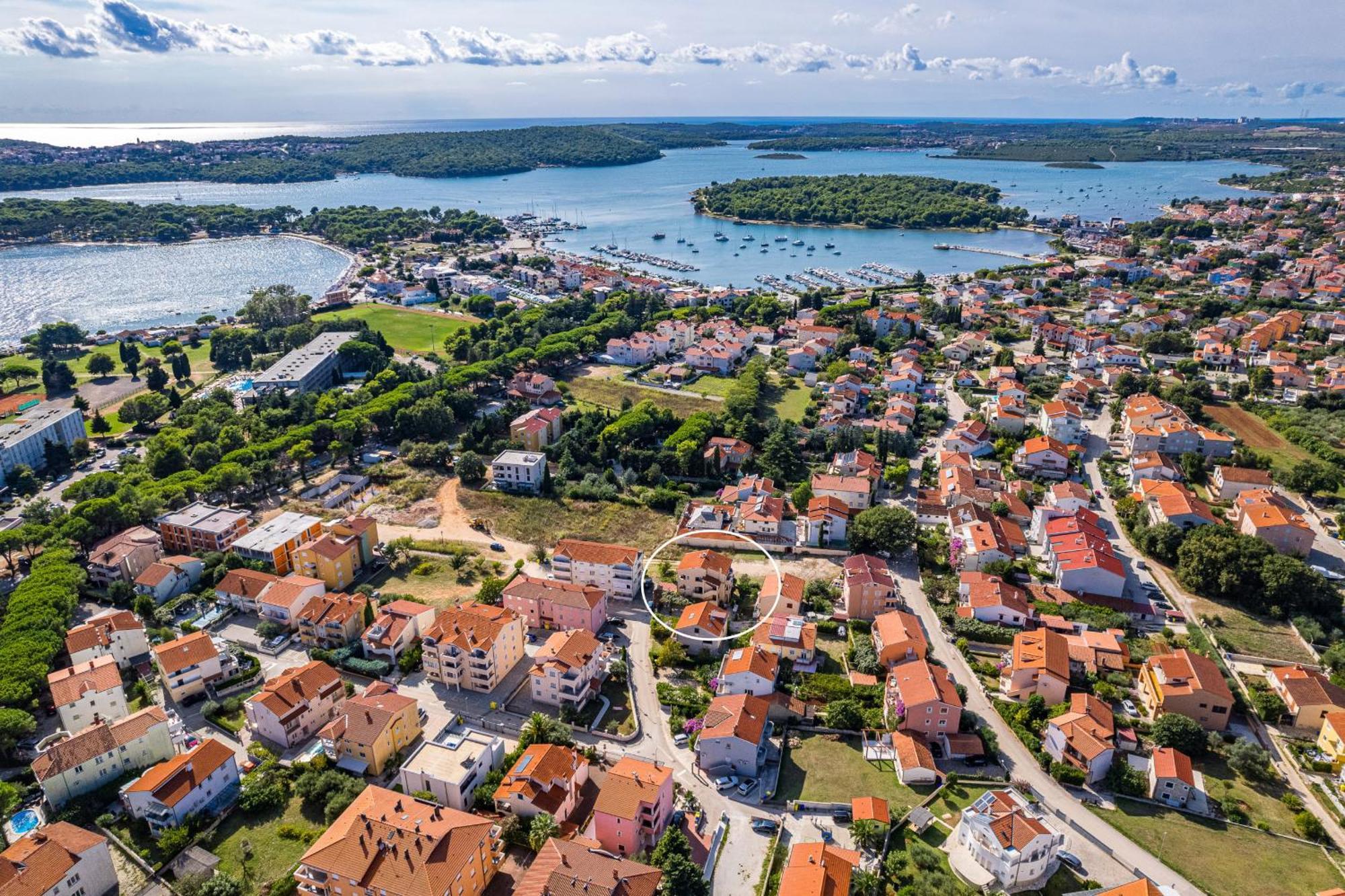 Apartments Mijic Medulin Eksteriør bilde